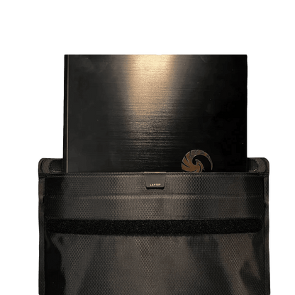 EscapeZone – Premium Laptop Faraday Bag