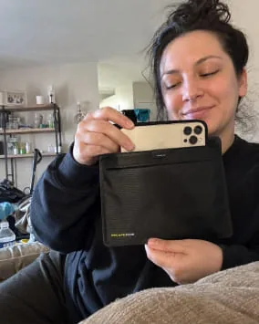 Customer photo with EscapeZone bag